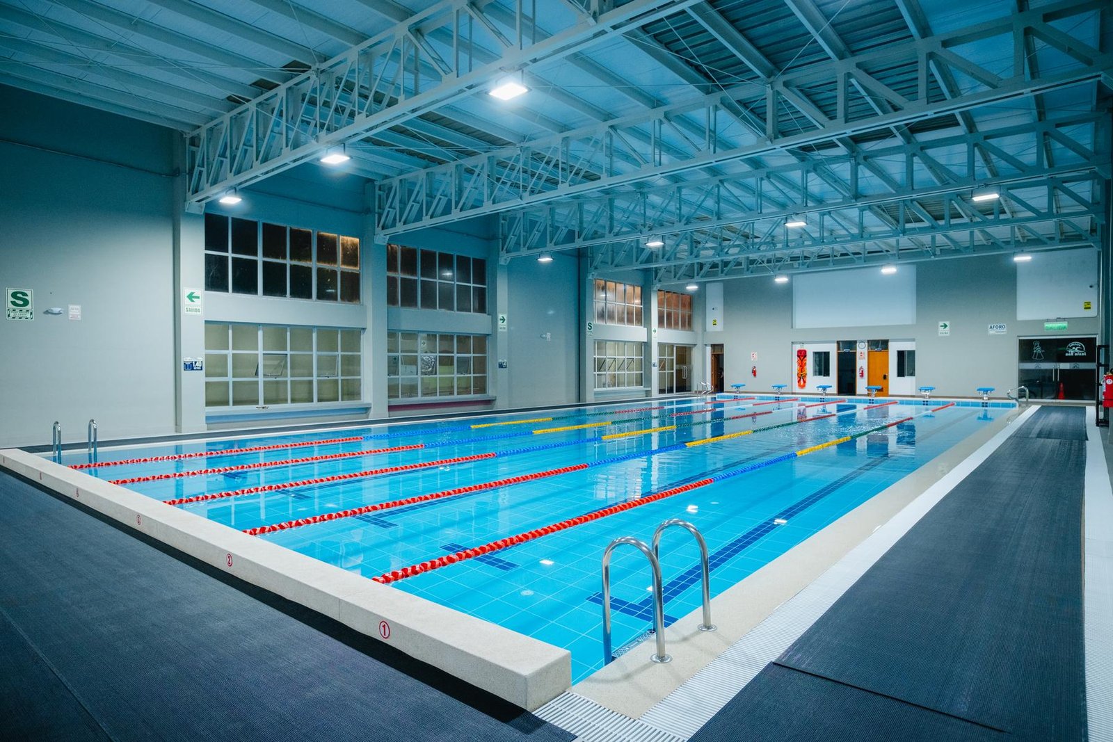 Piscina de Círculo Militar